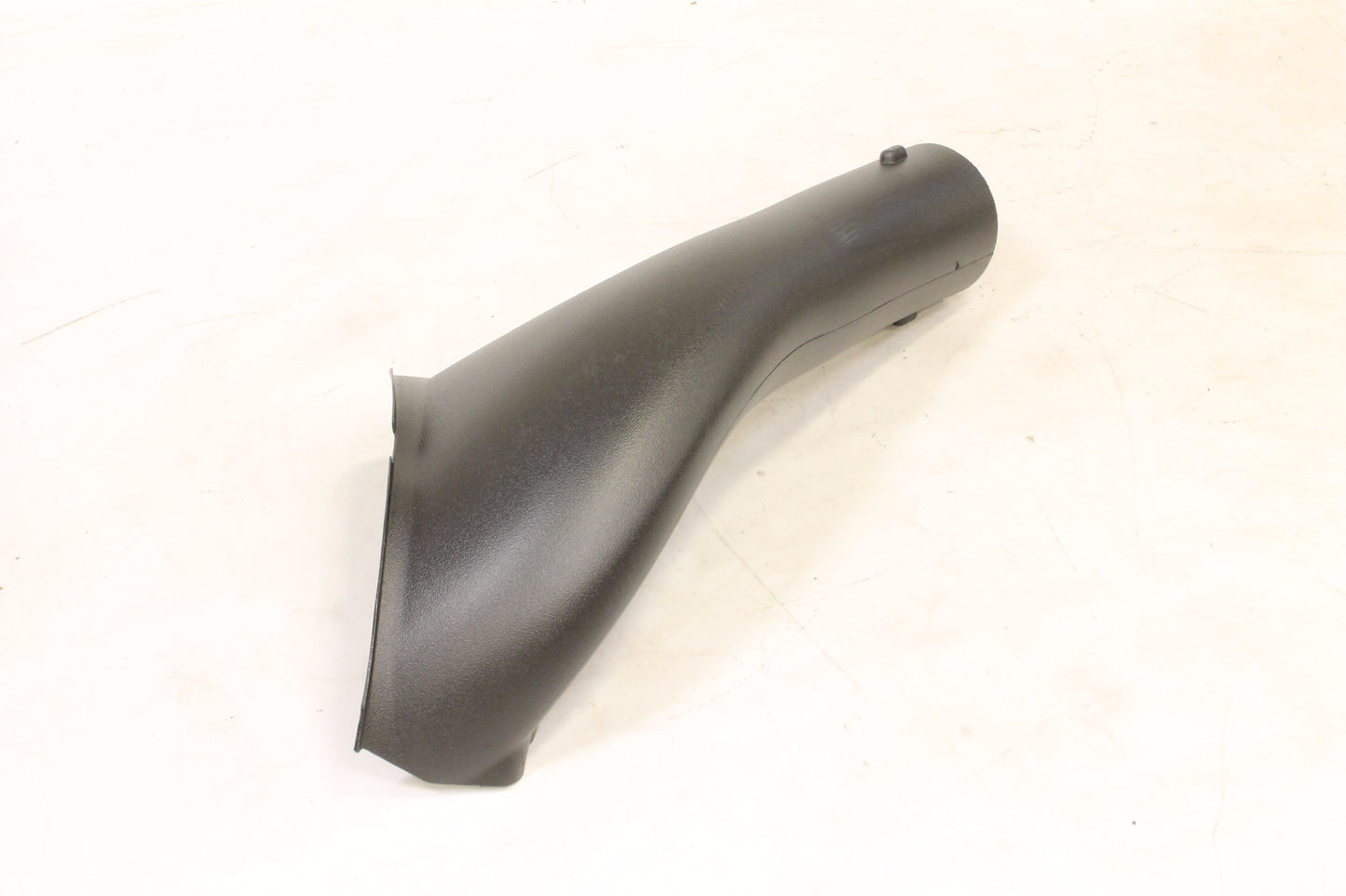Husqvarna Lower Chute 532405455