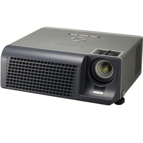 Mitsubishi XD206U Mobile Multimedia Projector