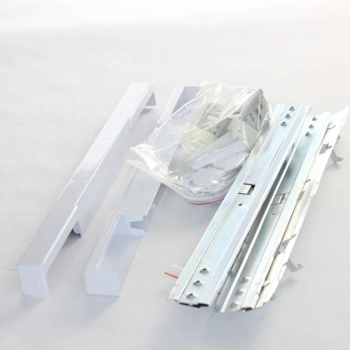 Blomberg Refrigerator Furniture Connection Group - 4918150100