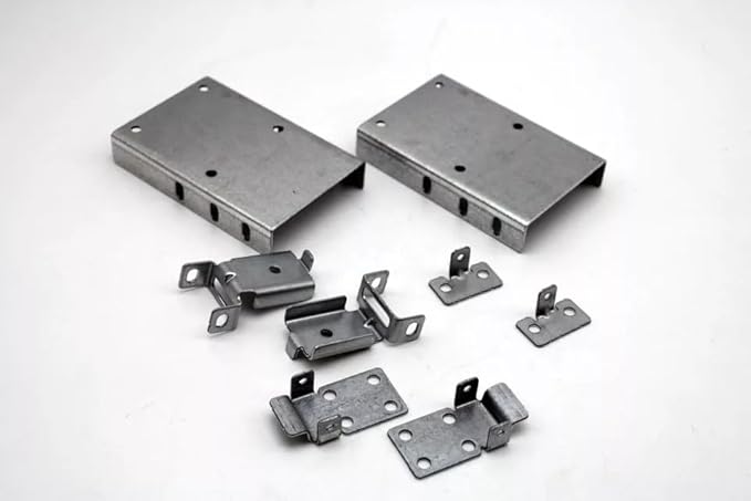 GE Pedestal Pedestal Brackets & Hardware Pack GFP1528PNRS