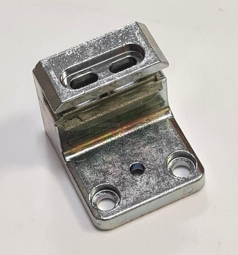 Liebherr Refrigerator Zinc Die-Cast Bearing Block - 704443900