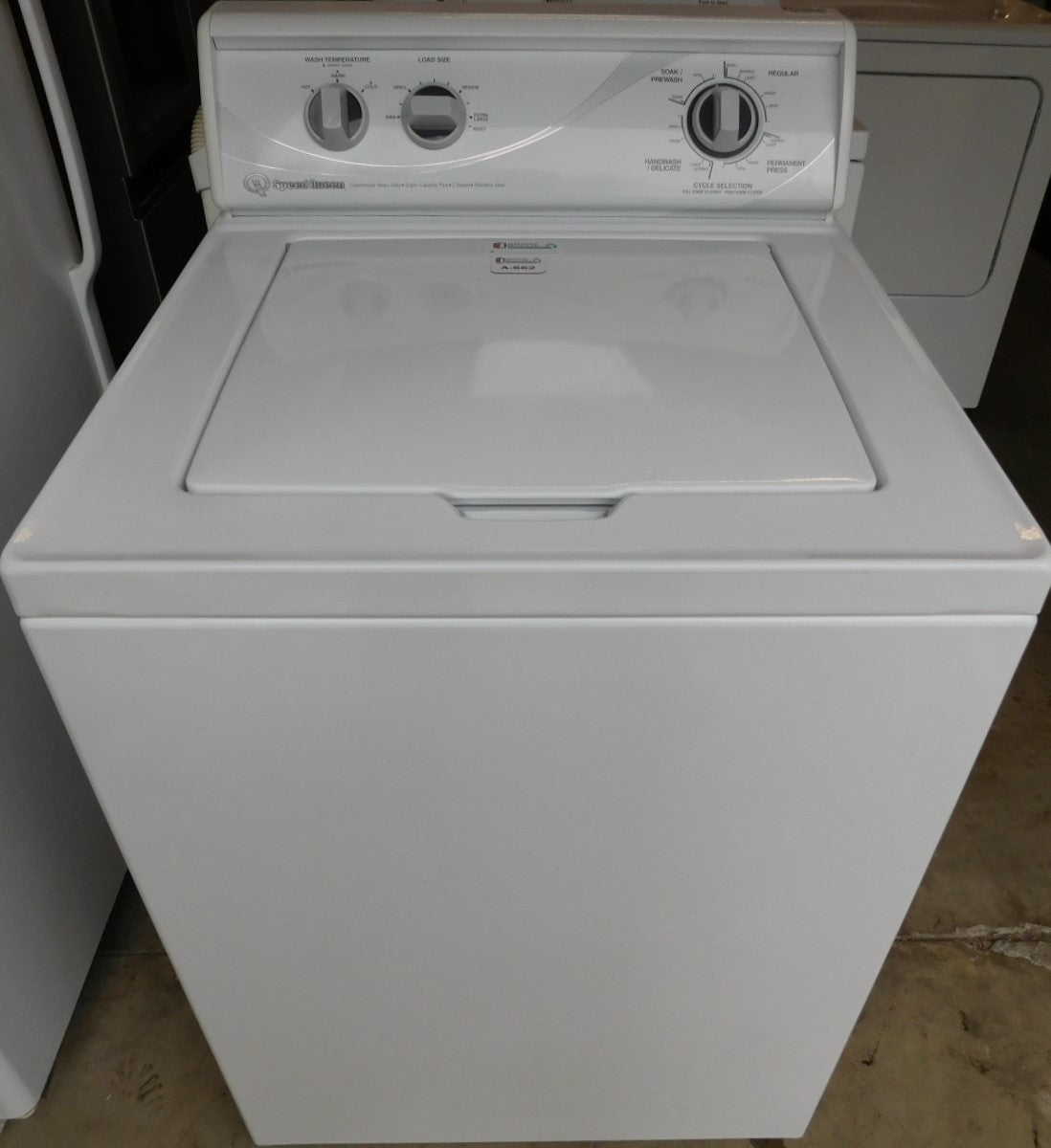 Speed Queen AWN412SP111TW01 Top Load Washer, Traditional Agitator, Durable Build