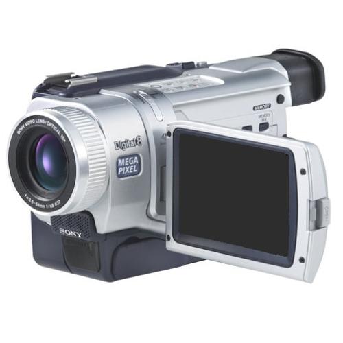 Sony DCRTRV840 Digital HandycamÂ® Camcorder