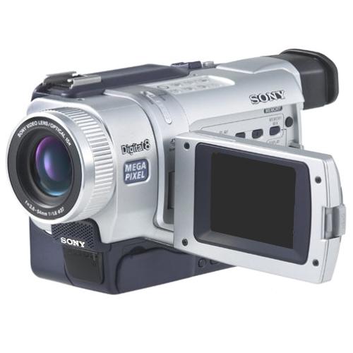 Sony DCRTRV740 Digital HandycamÂ® Camcorder