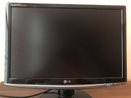 LG  W1952TQTF