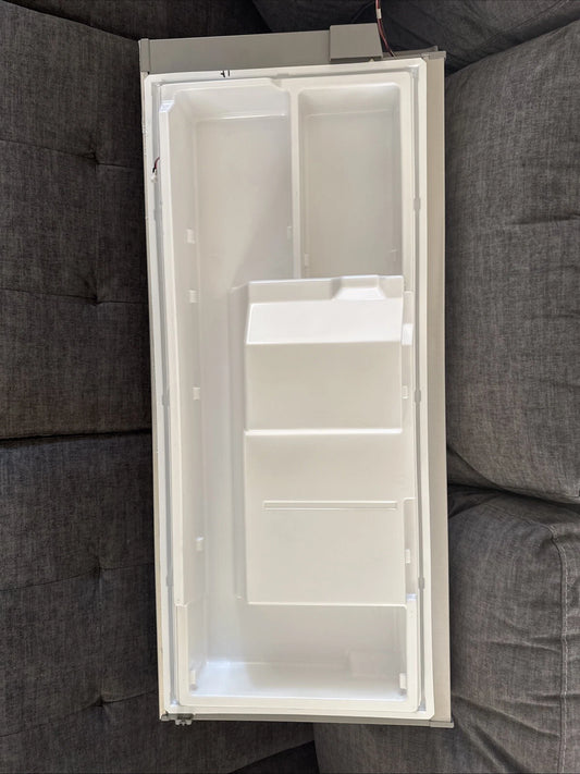 Frigidaire Door Assembly 5304530758