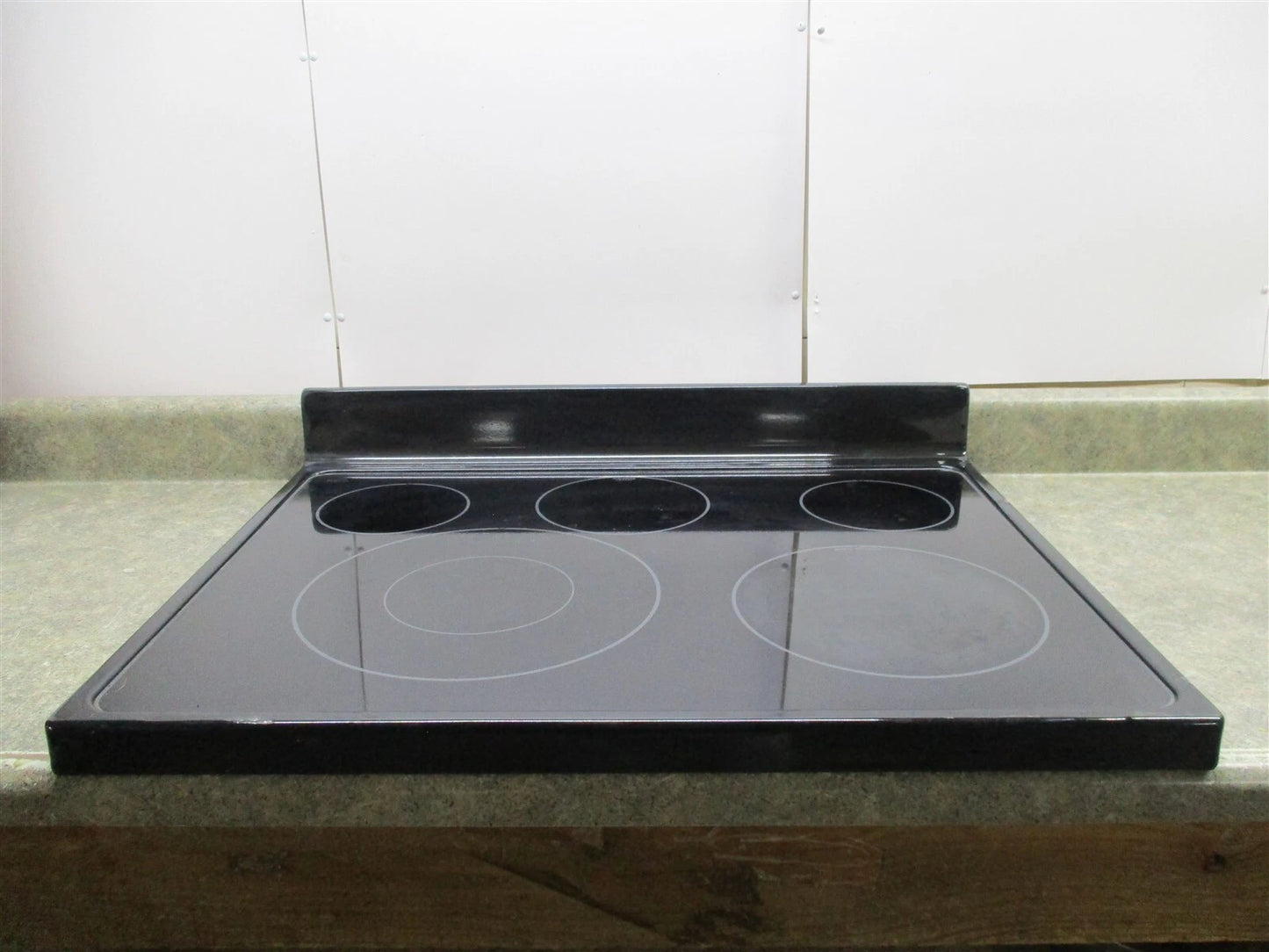 Maytag MER8800FZ2 Black Glass Cooktop