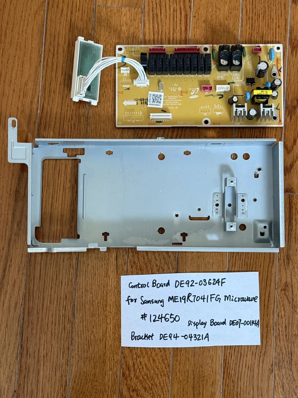 Samsung Assembly Bracket C/Panel - DE94-04321A