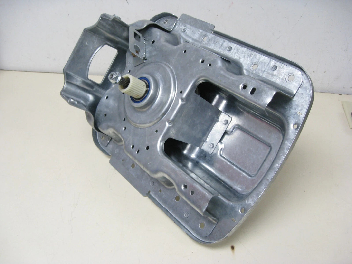 GE GUD27ESSM1WW Washer Transmission Platform Kit