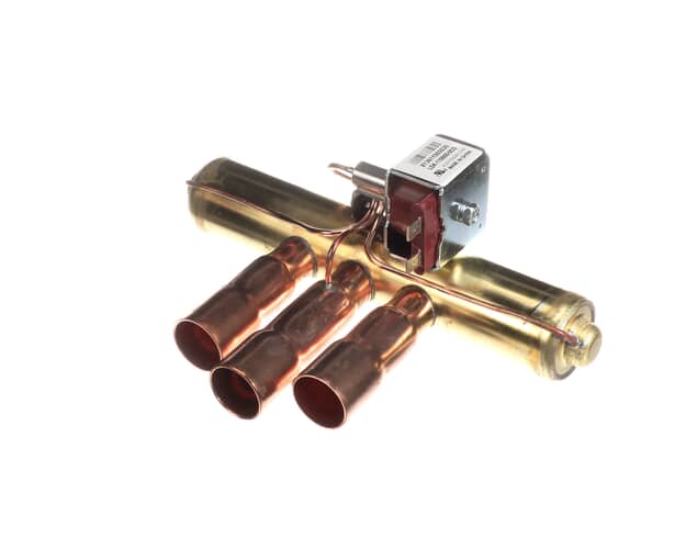 Trane Valve; Reversing, 6 Ton, .88 O - VAL08359