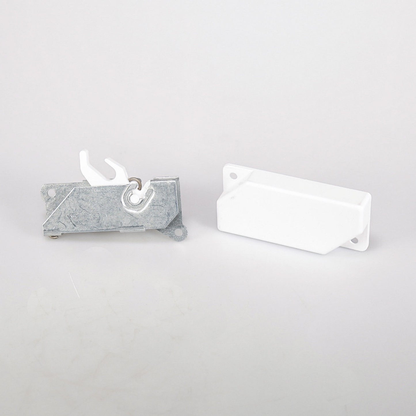 Thermador Refrigerator Door Lock Clamp T36IT71NNP/03